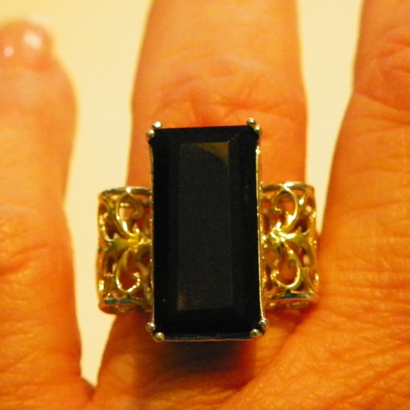 (RESERVED FOR JACA10)   Thai Black Spinel openwork statement ring (17 ct) - Picture 3 of 6